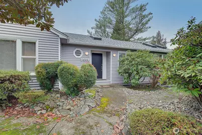 2559 NE 98th Street, Seattle, WA 98115 - Photo 1