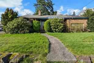 8039 36th Ave S, Seattle, WA 98118 - Photo 1