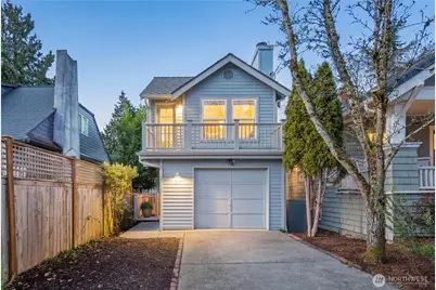 5121 27th Avenue NE, Seattle, WA 98105 - Photo 1