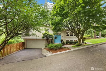 10435 NE 135th Place, Kirkland, WA 98034 - Photo 1