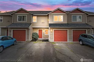 10910 13th Ave E, Tacoma, WA 98445 - Photo 1