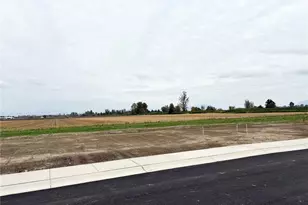 416 W 4th St, Everson, WA 98247 - Photo 1