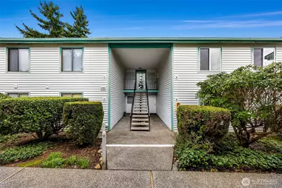 1730 318th Place #39D, Federal Way, WA 98023 - Photo 1