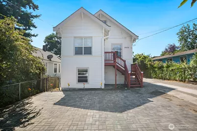 2025 S Ingersoll Pl, Seattle, WA 98144 - Photo 1