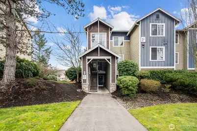 710 240th Way SE #F-301, Sammamish, WA 98074 - Photo 1