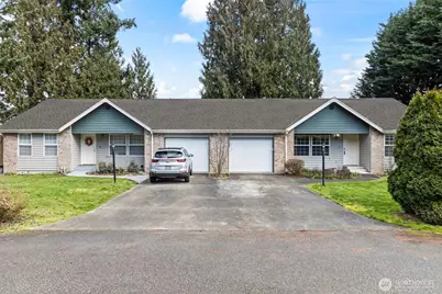 15207 15209 95th Avenue Ct E, Puyallup, WA 98375 - Photo 1