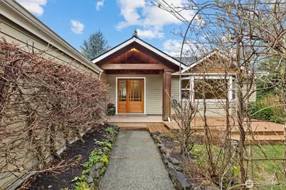 403 Slater Street S, Kirkland, WA 98033 - Photo 1