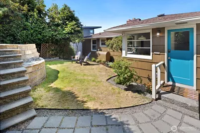 2920 11th Avenue W, Seattle, WA 98119 - Photo 1