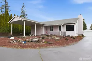 3506 Columbia Heights Rd, Longview, WA 98632 - Photo 1