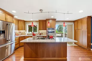 7203 Olympic Dr, Everett, WA 98203 - Photo 1