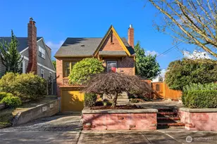 2301 42nd Ave SW, Seattle, WA 98116 - Photo 1