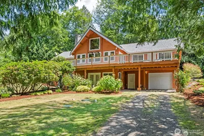 12170 Viewcrest Place NE, Bainbridge Island, WA 98110 - Photo 1