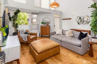 866 NE 96th Street, Seattle, WA 98115 - Photo 1