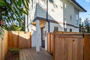 2110 N 43rd St, Seattle, WA 98103 - Photo 1