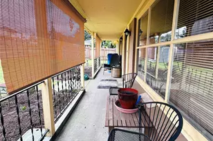 15326 Ashworth Pl N, Shoreline, WA 98133 - Photo 1