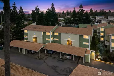 2409 S 222nd Street #B14, Des Moines, WA 98198 - Photo 1