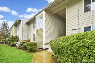 14401 SE Petrovitsky Rd, Renton, WA 98058 - Photo 1