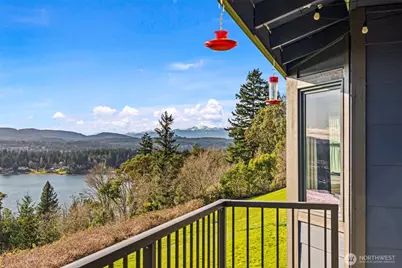 3330 Narrows View Lane NE #201, Bremerton, WA 98310 - Photo 1