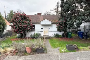 8132 13th Ave SW, Seattle, WA 98106 - Photo 1