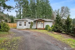 381 E Island Lake Dr, Shelton, WA 98584 - Photo 1
