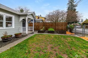1046 NE 97th St, Seattle, WA 98115 - Photo 1