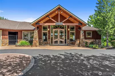 1680 Skyline Drive, Wenatchee, WA 98801 - Photo 1