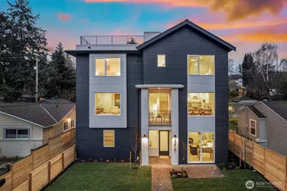 3218 47th Avenue SW, Seattle, WA 98116 - Photo 1