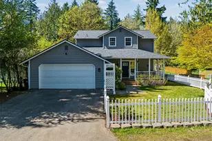 1535 Carr Blvd, Bremerton, WA 98312 - Photo 1