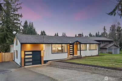 19628 Heinz Place, Lynnwood, WA 98036 - Photo 1