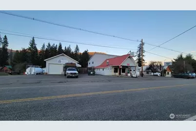 1741 Railroad Street, Easton, WA 98925 - Photo 1