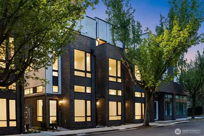 1104 C 34th Avenue, Seattle, WA 98122 - Photo 1