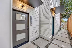 4048 32nd Ave W, Seattle, WA 98199 - Photo 1