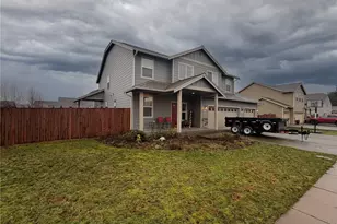 330 Cambridge Loop, Sedro-Woolley, WA 98284 - Photo 1