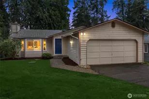 10621 NE 133rd Pl, Kirkland, WA 98034 - Photo 1