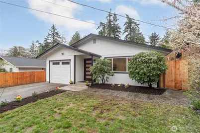 6485 NE Bell Str., Suquamish, WA 98392 - Photo 1