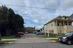 1312 E Olive St, Seattle, WA 98122 - Photo 1