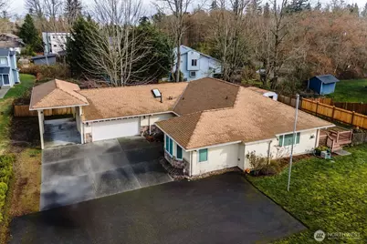 3629 Lincoln Way, Lynnwood, WA 98087 - Photo 1