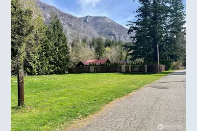 68116 NE 148th Street, Baring, WA 98224 - Photo 1