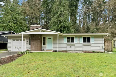815 NE 200th Street, Shoreline, WA 98155 - Photo 1