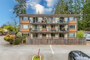 7503 212th St SW, Edmonds, WA 98026 - Photo 1