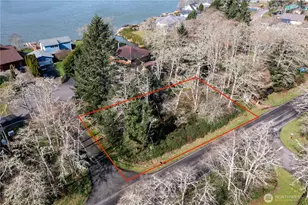 698 Fern Ct SE, Ocean Shores, WA 98569 - Photo 1