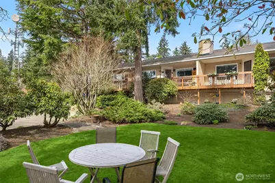 794 Madison Avenue N #BLDG A, Bainbridge Island, WA 98110 - Photo 1