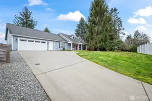 4925 Harbor View Dr NE, Tacoma, WA 98422 - Photo 1