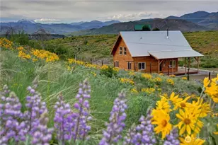 21 Grouse Hollow Ln, Twisp, WA 98856 - Photo 1
