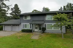 1204 Ocean Beach Blvd N, Long Beach, WA 98631 - Photo 1