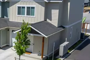 1075 Red Apple Rd, Wenatchee, WA 98801 - Photo 1