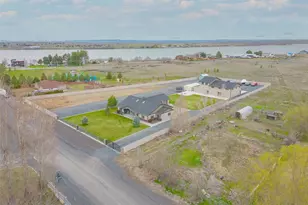 7342 Redmond Rd NE, Moses Lake, WA 98837 - Photo 1
