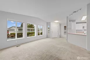 8430 15th Pl SE, Lake Stevens, WA 98258 - Photo 4