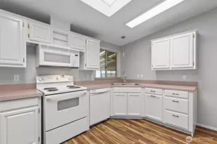 8430 15th Pl SE, Lake Stevens, WA 98258 - Photo 14