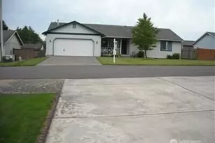 1128 123rd St Ct E, Tacoma, WA 98445 - Photo 1